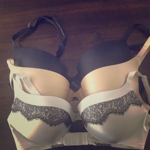 3 Victoria’s Secret bras.